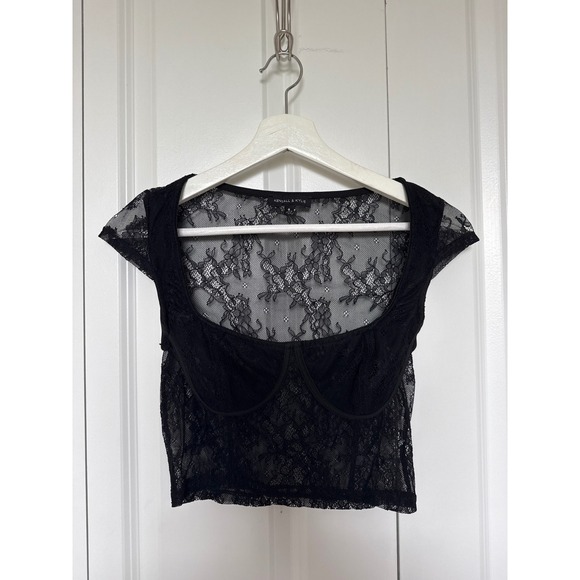 Kendall & Kylie Tops - Kendall and Kylie Floral Lace‎ Crop Top Black Sz S Whimsigoth Grunge Festival